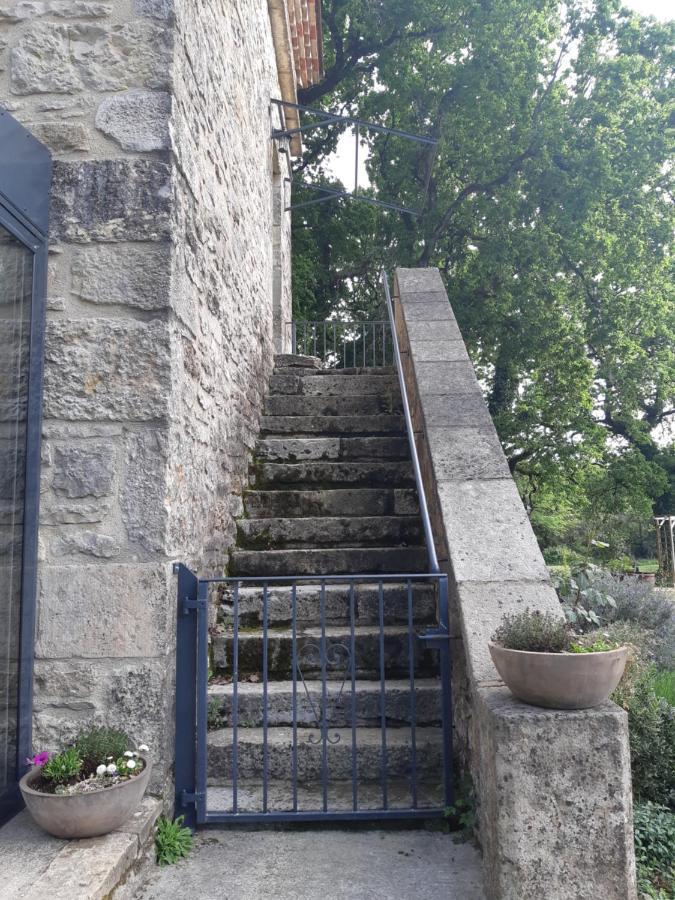 Bed and Breakfast La Tourelle 82 Saint-Antonin Exterior foto